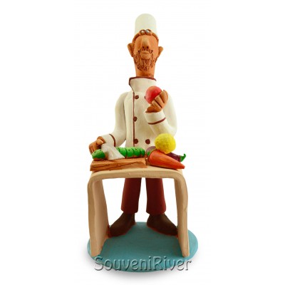 Статуетка "Шеф-кухар за столом"
